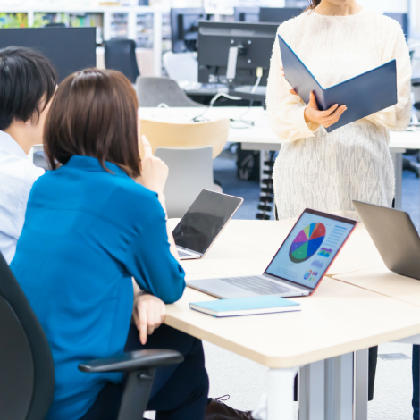 日本の企業文化における仲間と実践知の重要性
