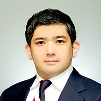 Portraits ofYutaka Fukui