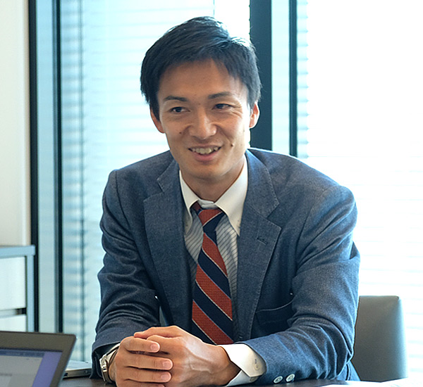 Mr. Komamura