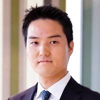 亀井 卓也
