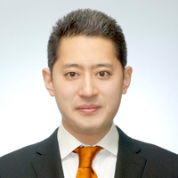 高見 英一郎