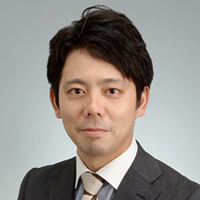 横内 瑛