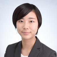 角尾 怜美