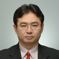 石上 圭太郎のポートレート