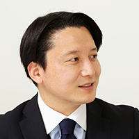 語り手 鈴木 康之氏