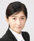 小谷真生子 氏